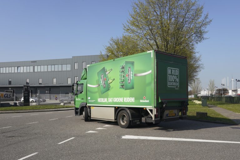 100% elektrische Heineken vrachtwagen